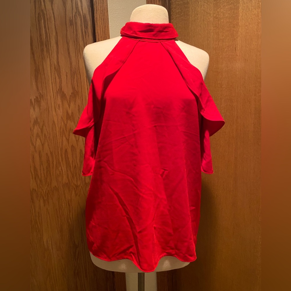 Super cute Lucky Brand top.